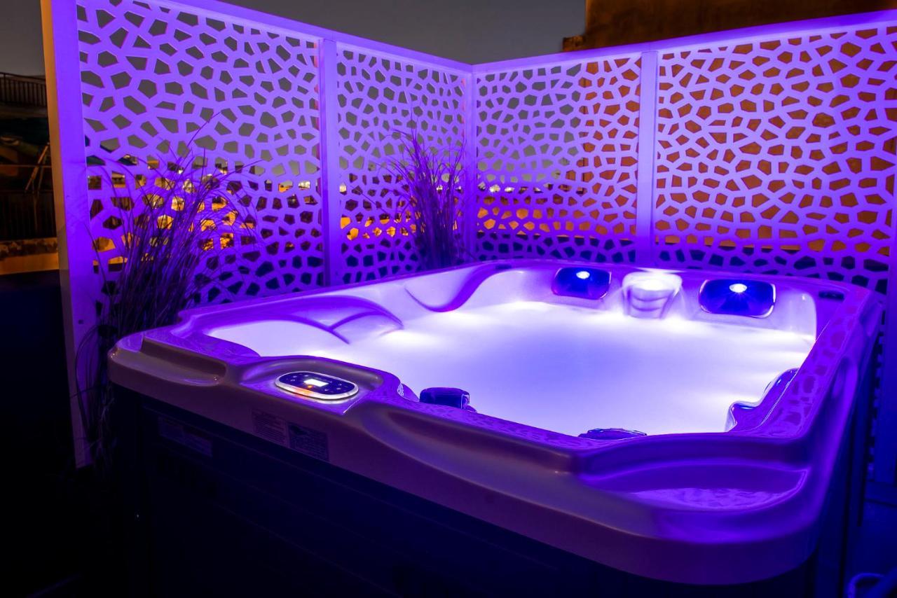 Luxury Penthouse With Acropolis View And Jacuzzi Apartman Athén Kültér fotó